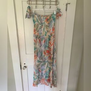 On The Road Tropical Print Maxi Dress